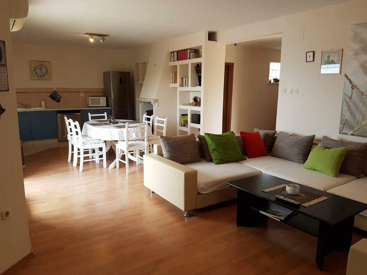 Apartment Tempera بوفليا المظهر الخارجي الصورة